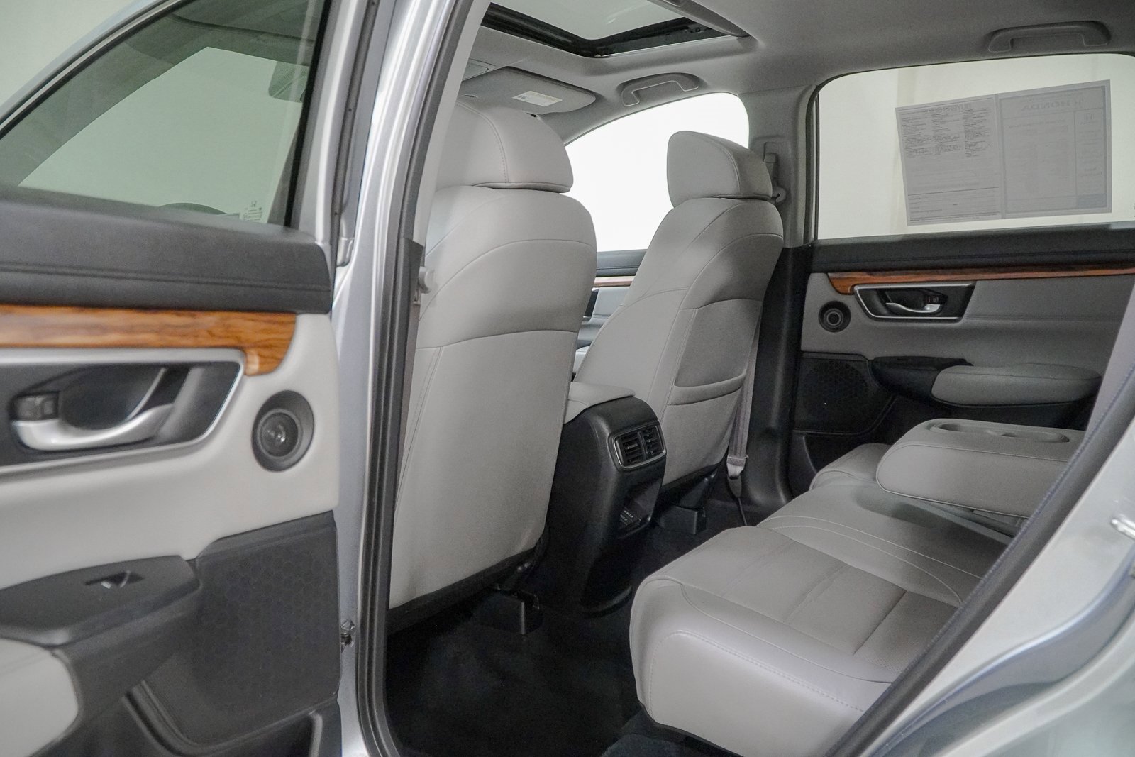 Used 2022 Honda CR-V Touring image 37