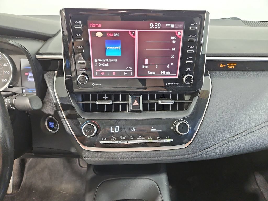 Used 2021 Toyota Corolla SE w/ SE Premium Package FWD image 19