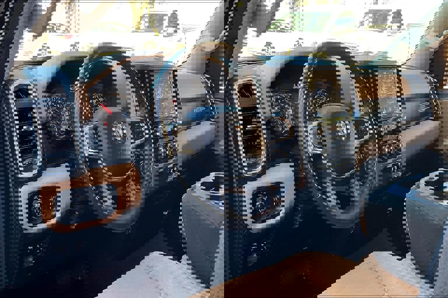 Used 2020 RAM 1500 Big Horn image 2