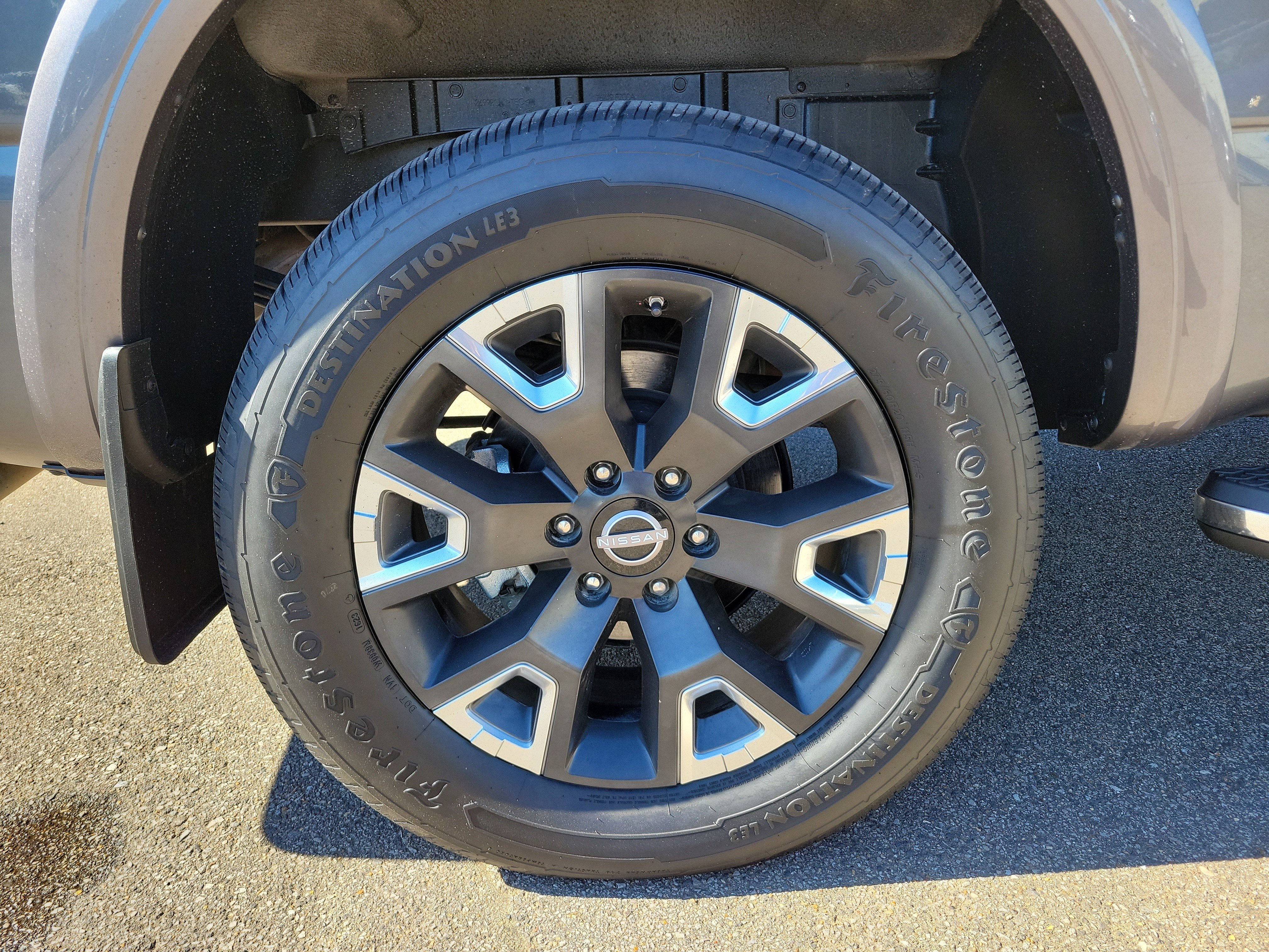 Used 2023 Nissan Titan Platinum Reserve w/ Moonroof Package image 29