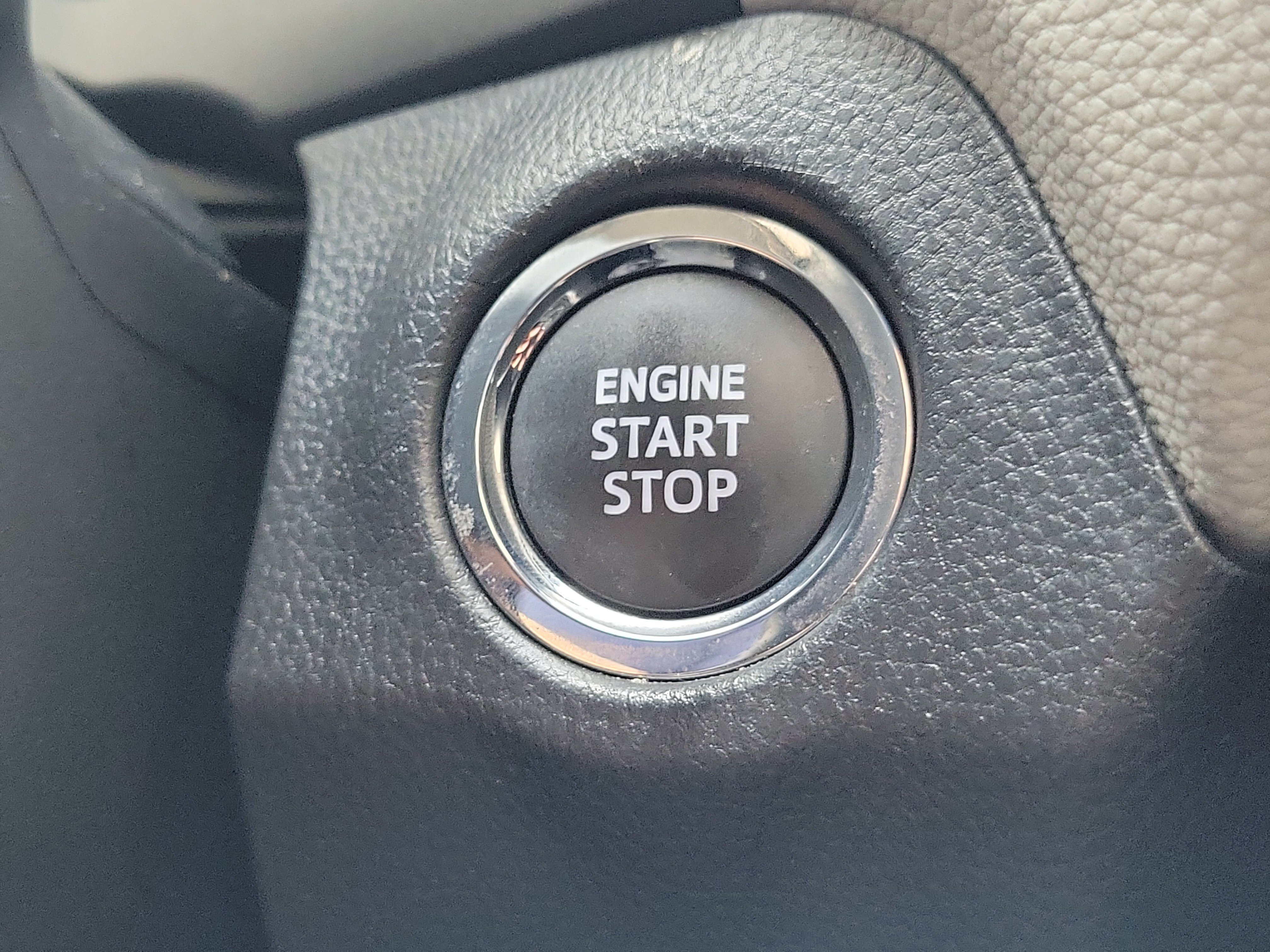 Certified 2024 Toyota RAV4 XLE Premium AWD/4WD image 31