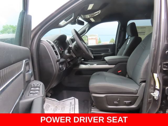 New 2026 RAM 3500 Big Horn AWD/4WD image 19