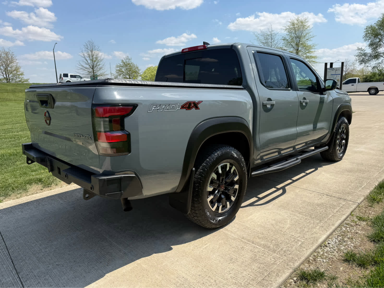 Used 2023 Nissan Frontier PRO-4X w/ Tow Package AWD/4WD image 5