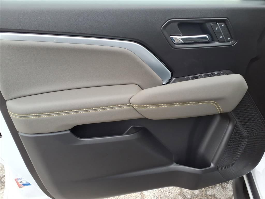 New 2026 Chevrolet Colorado ZR2 AWD/4WD image 14