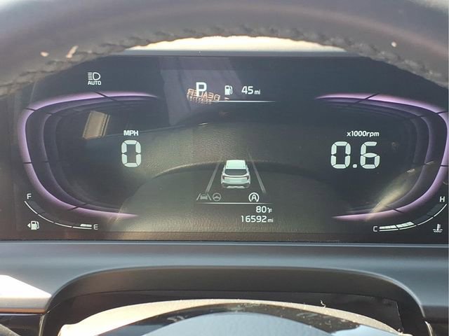 Used 2025 Kia Seltos S AWD/4WD image 13