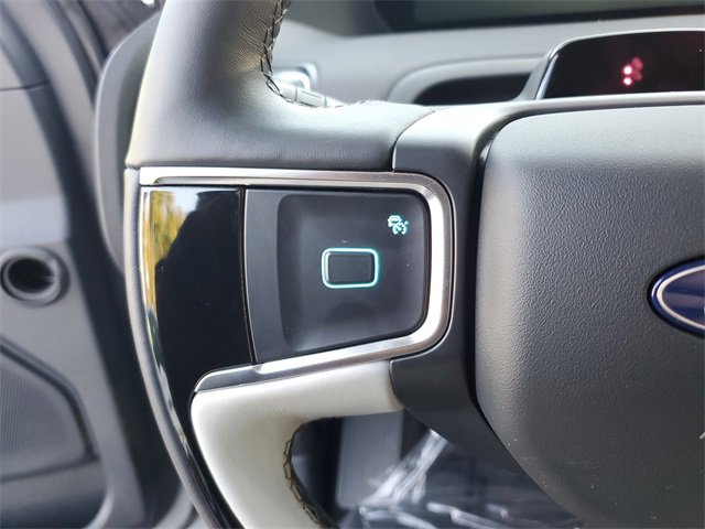 Used 2025 Ford Expedition Max Platinum w/ Driver's Package image 28