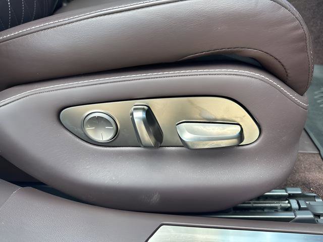 Used 2018 Lexus LS 500 w/ Interior Upgrade Package image 24