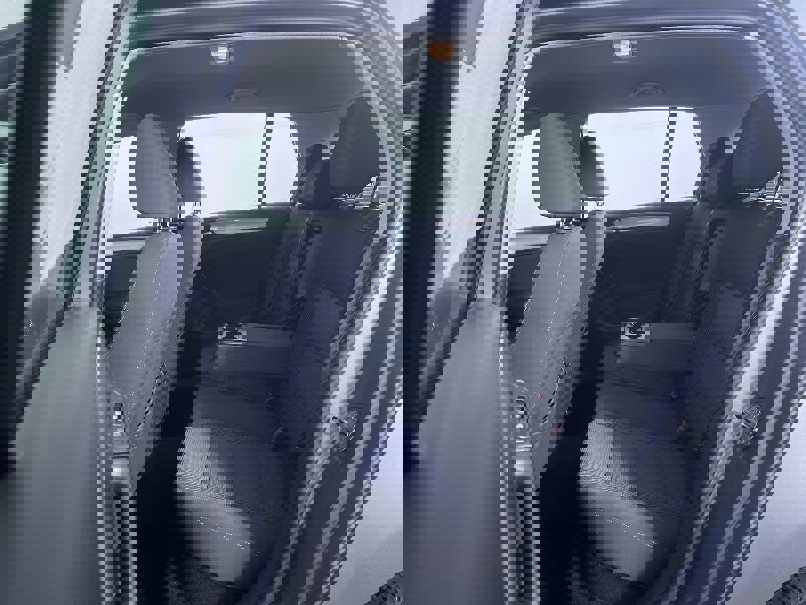 Used 2012 Volkswagen Golf TDI image 20