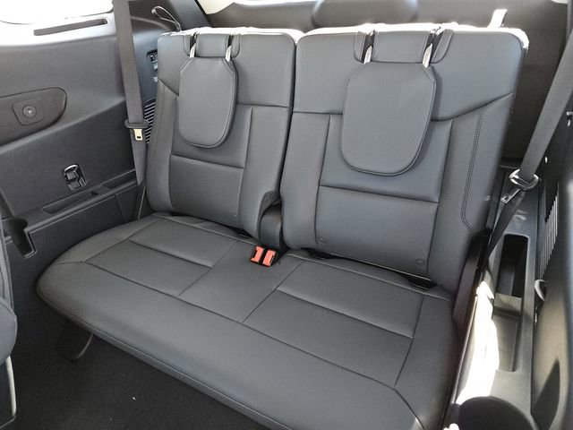 New 2026 Ford Explorer Active w/ Active Comfort Package RWD image 29