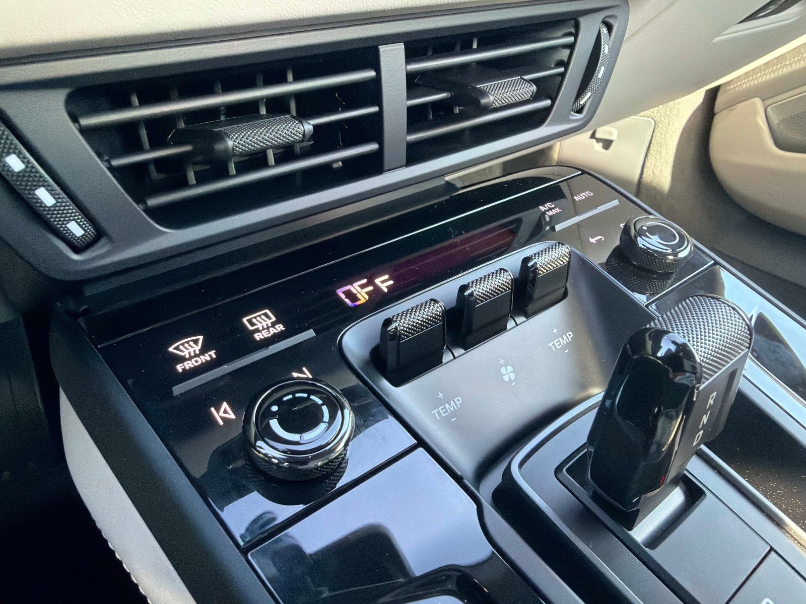 Used 2026 Porsche 911 Targa 4 GTS image 38