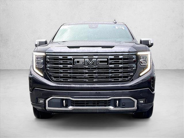 Used 2022 GMC Sierra 1500 Denali Ultimate AWD/4WD image 3