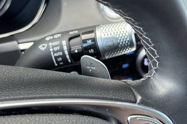 Used 2025 Genesis GV70 2.5T image 39