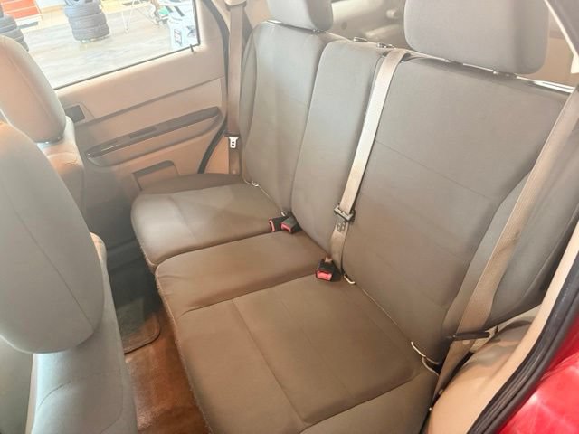 Used 2010 Ford Escape XLS FWD image 19