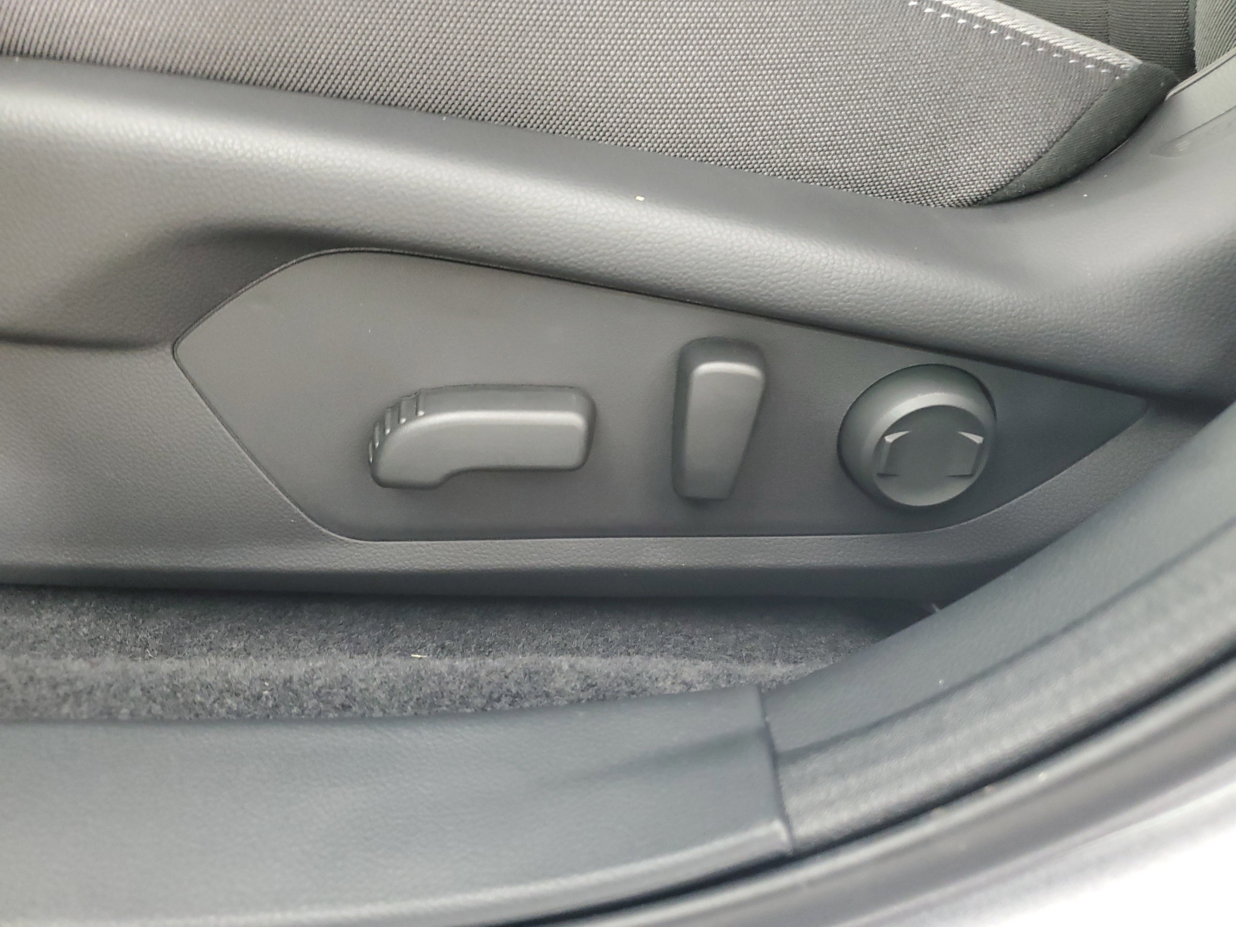 New 2026 Subaru Crosstrek 2.0i Premium image 31