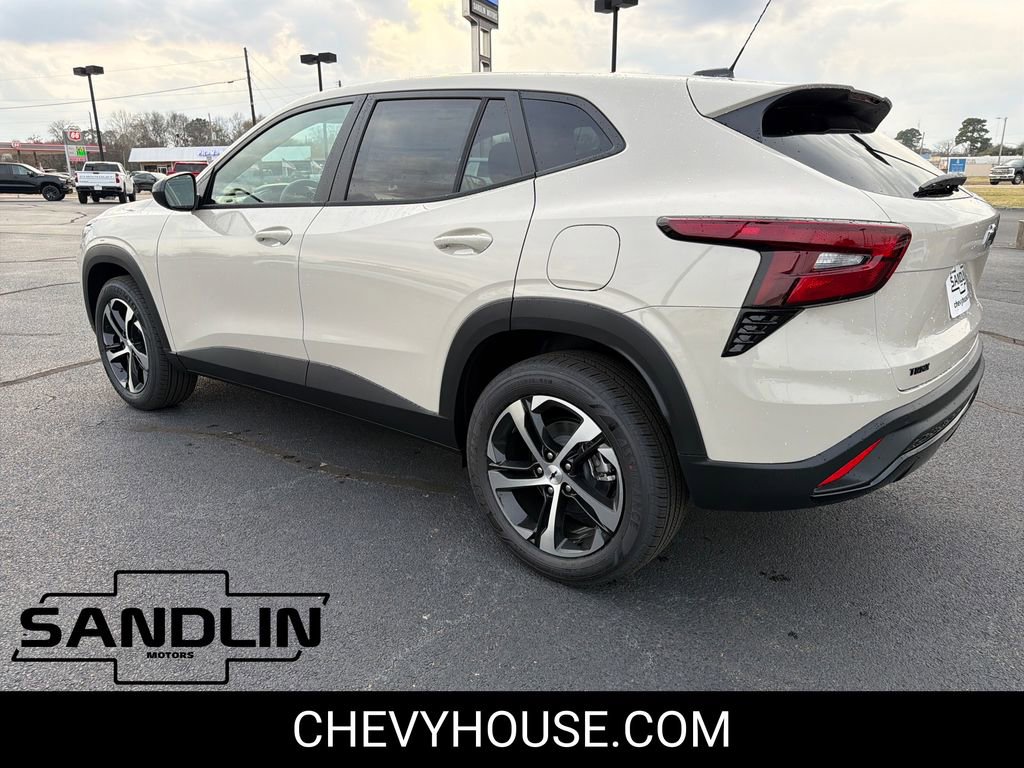 New 2026 Chevrolet Trax RS w/ Sunroof Package image 6