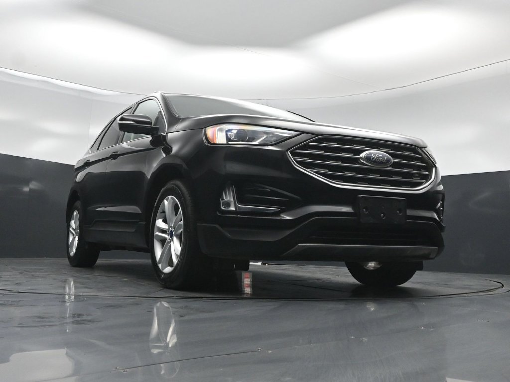 Used 2019 Ford Edge SEL w/ Equipment Group 201A AWD/4WD image 44