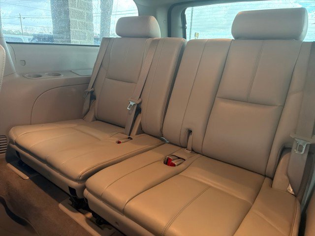 Used 2013 Chevrolet Suburban LT w/ Luxury Package image 31