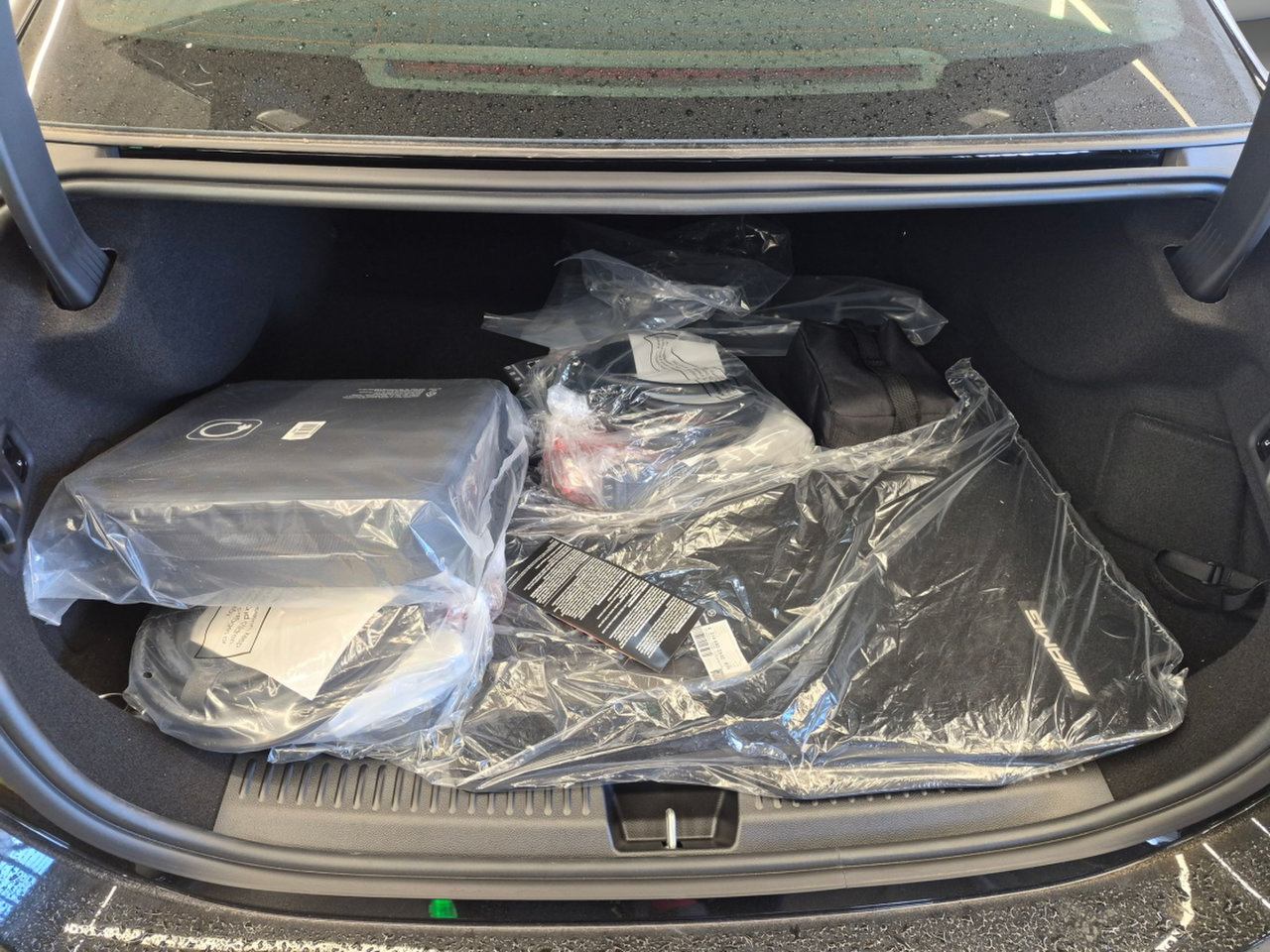 New 2027 Mercedes-Benz E 53 AMG e 4MATIC Sedan image 10