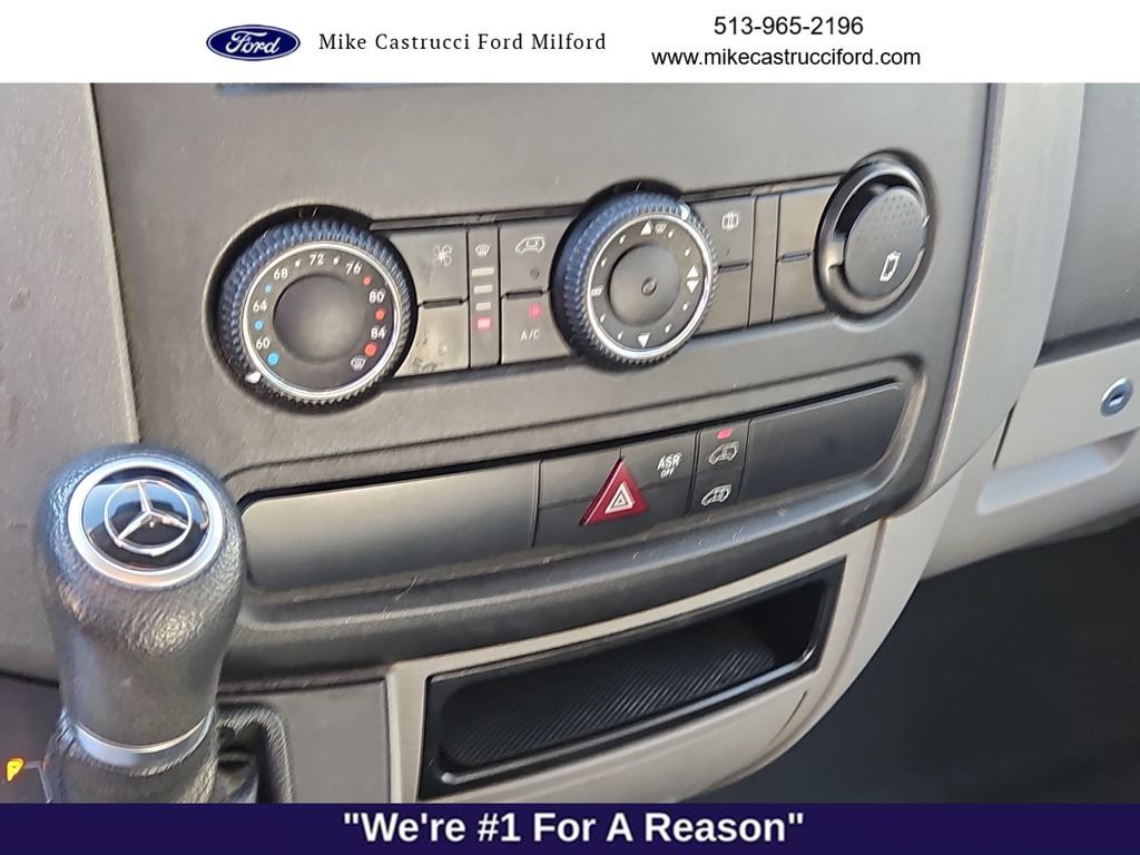 Used 2017 Mercedes-Benz Sprinter 2500 image 17