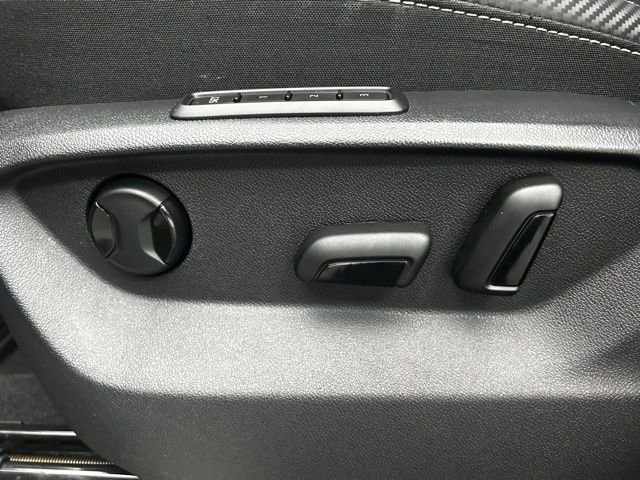 Used 2023 Volkswagen Atlas Cross Sport SEL image 12