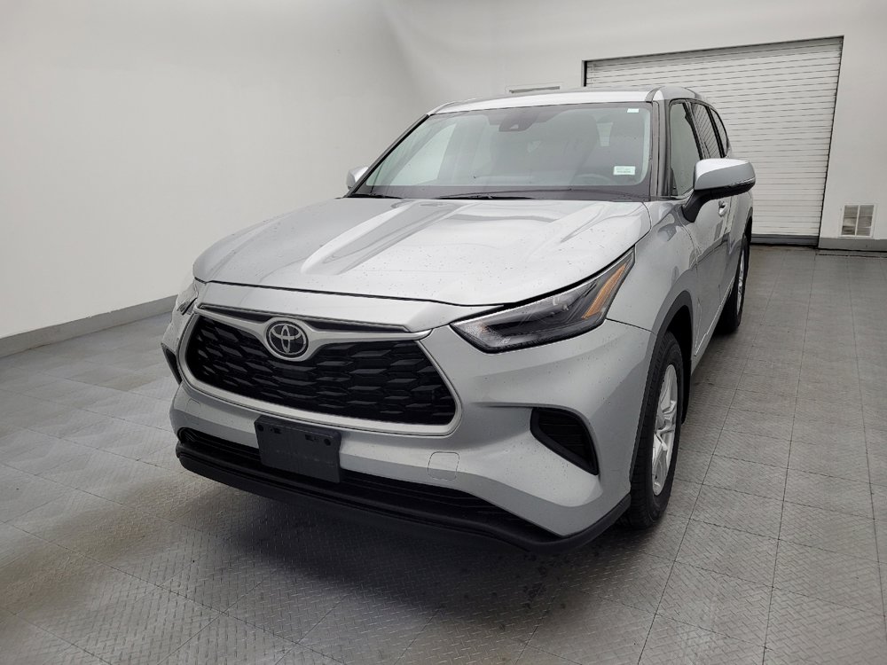 Used 2022 Toyota Highlander L image 15
