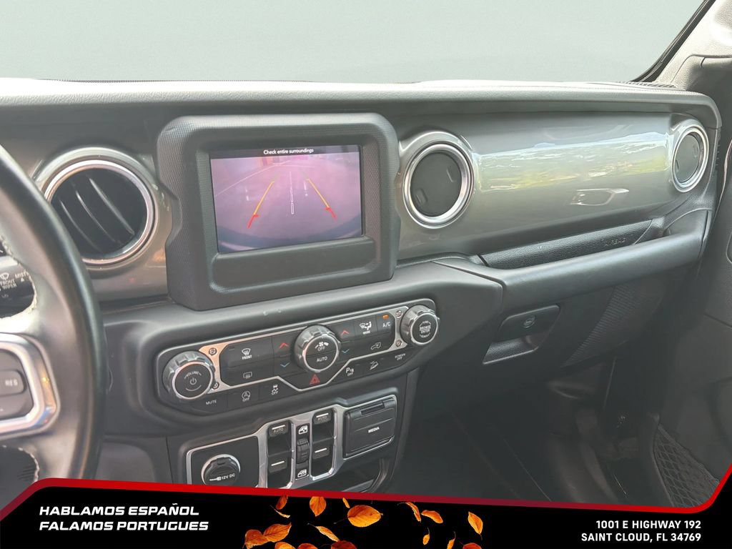 Used 2019 Jeep Wrangler Unlimited Sahara w/ Safety Group AWD/4WD image 31