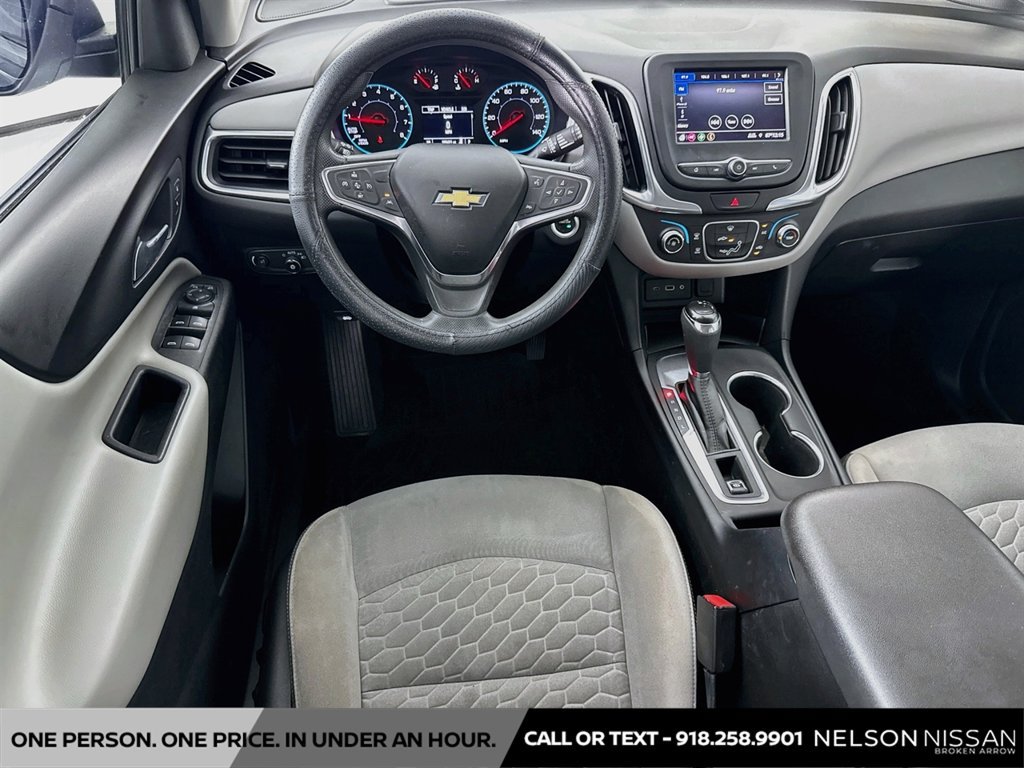 Used 2020 Chevrolet Equinox LS w/ LS Convenience Package FWD image 20