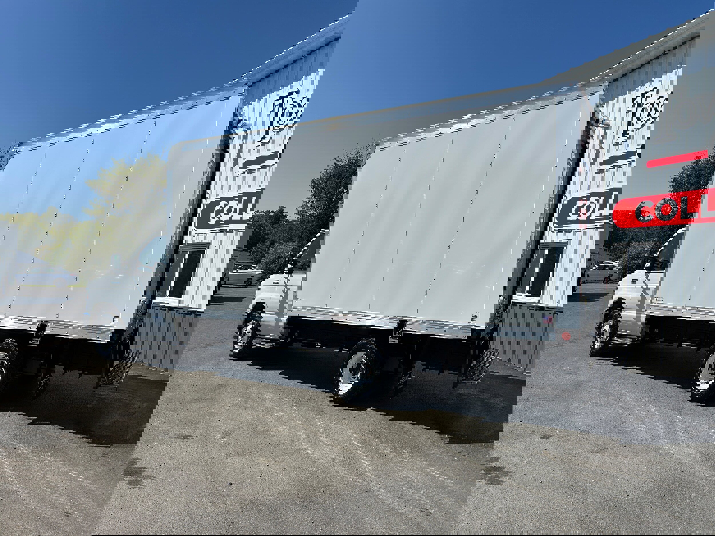 New 2026 Ford E-350 and Econoline 350 Super Duty w/ Interior Upgrade Package image 6