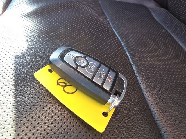 Used 2024 Ford F350 Lariat image 34