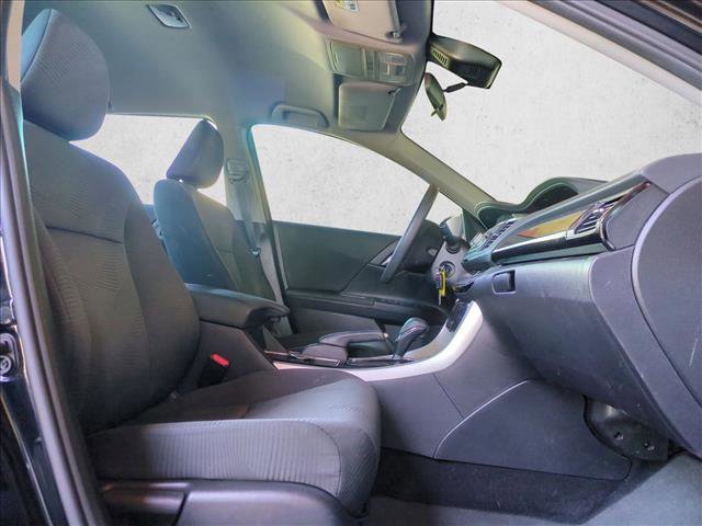 Used 2016 Honda Accord LX image 19