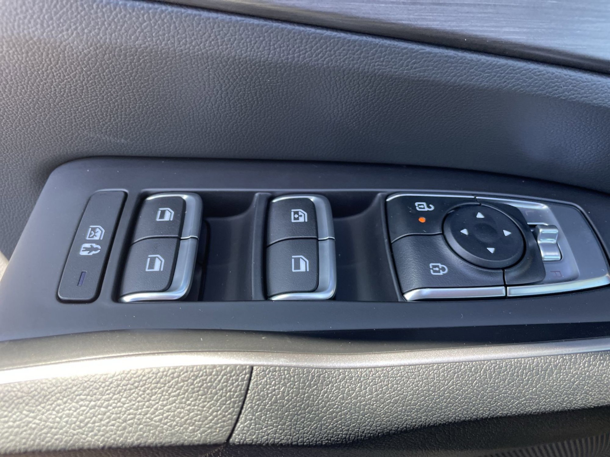 Used 2026 Kia Sorento X-Line EX AWD/4WD image 24