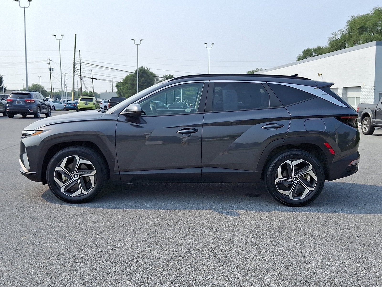 Used 2024 Hyundai Tucson SEL w/ Convenience Package AWD/4WD image 4