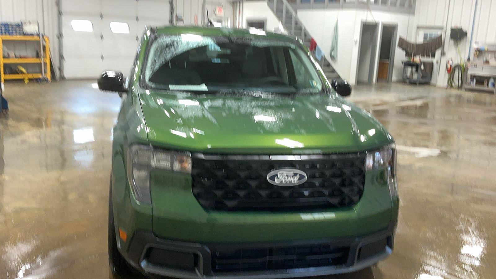 Certified 2025 Ford Maverick XLT w/ XLT Luxury Package image 2