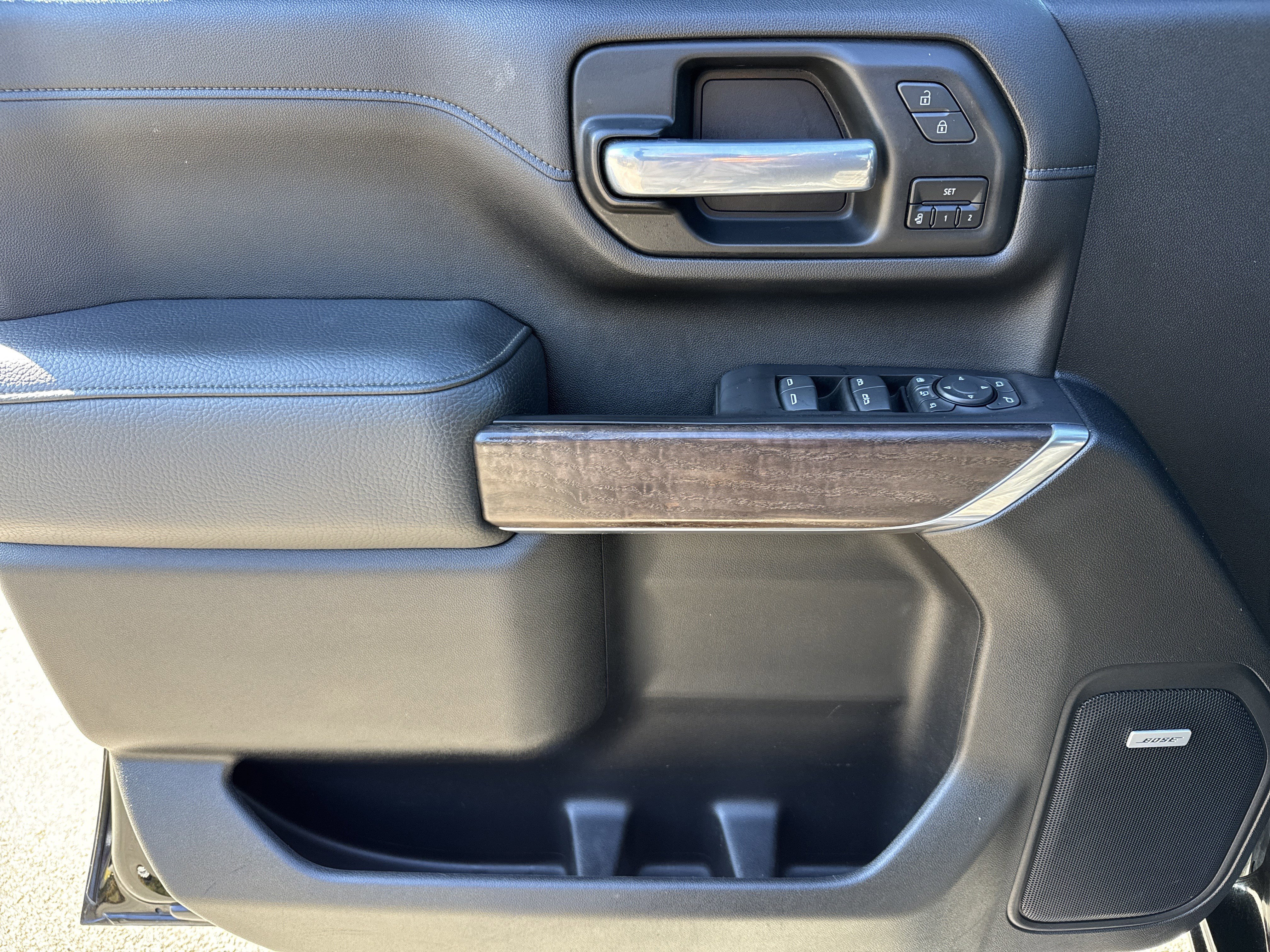 Used 2021 GMC Sierra 2500 Denali w/ Denali Ultimate Package image 13