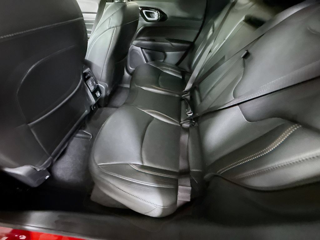 Used 2022 Jeep Compass Limited AWD/4WD image 27