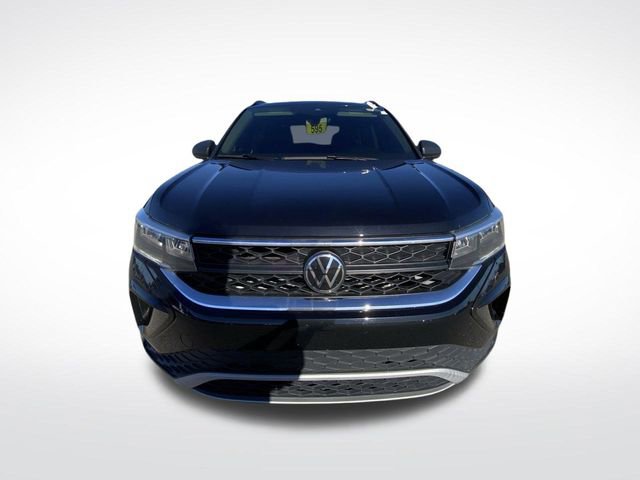 Used 2024 Volkswagen Taos S image 14