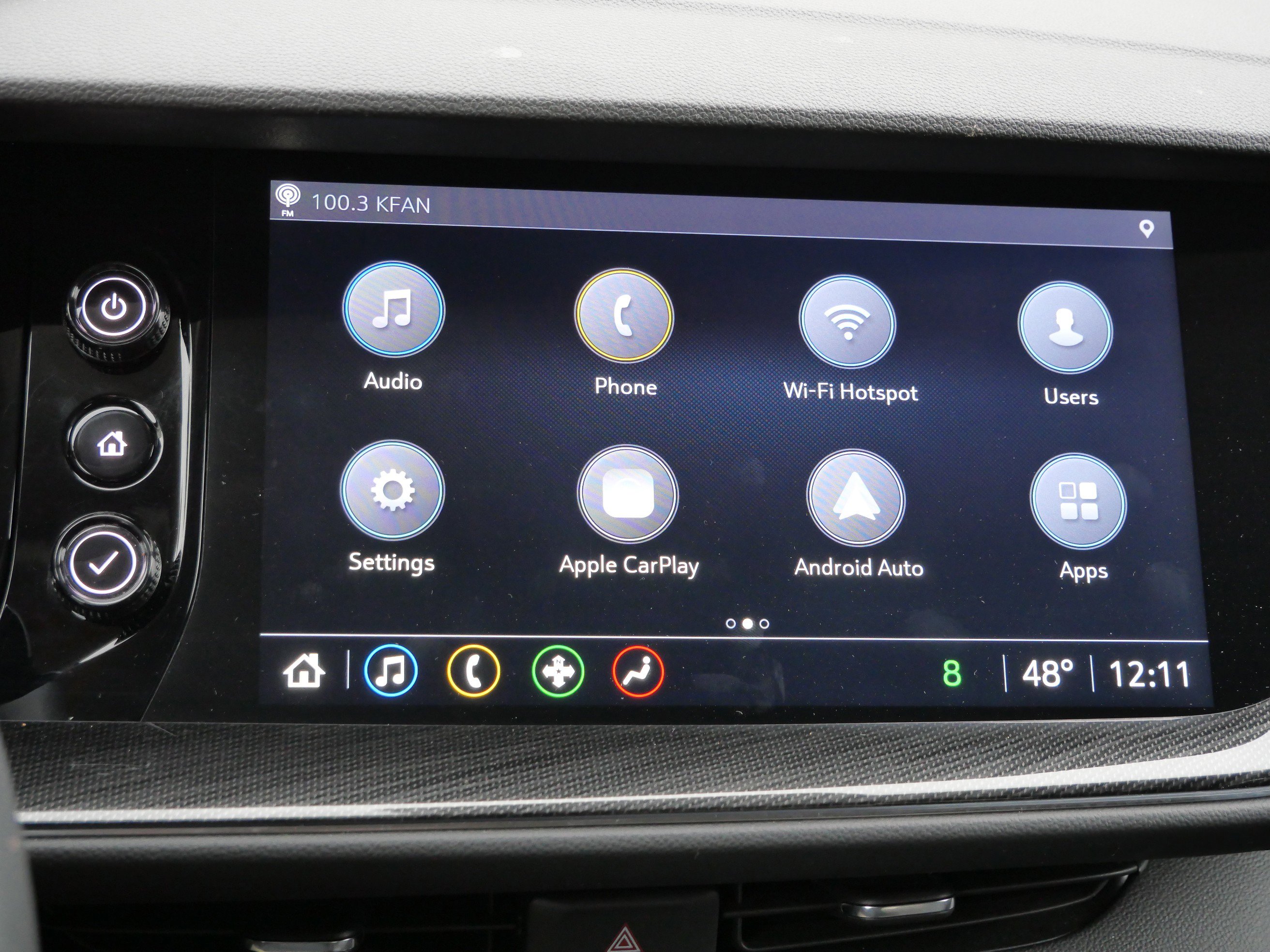 Used 2022 Buick Envision Essence w/ Sport Touring Package image 21