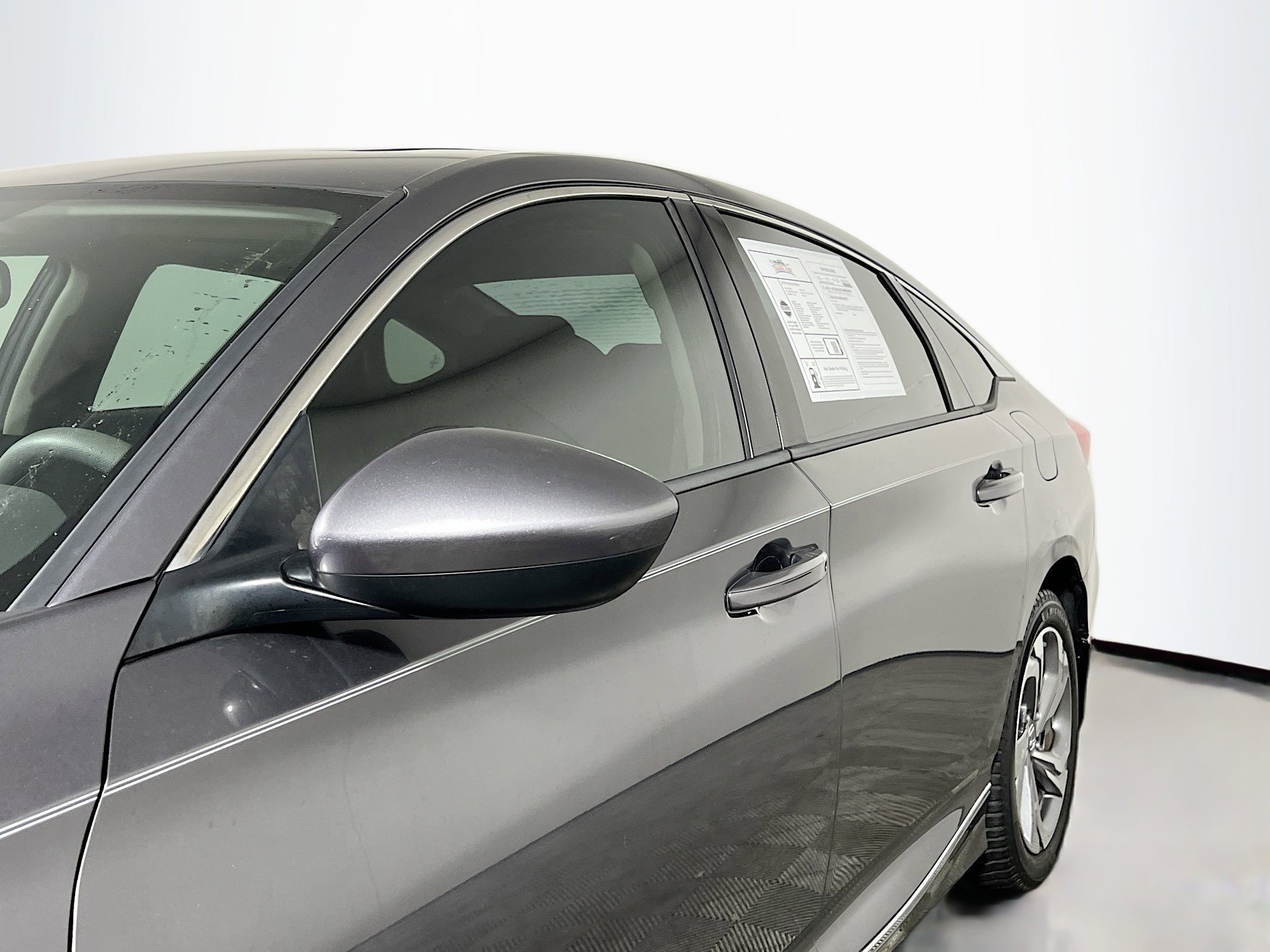 Used 2018 Honda Accord EX image 13