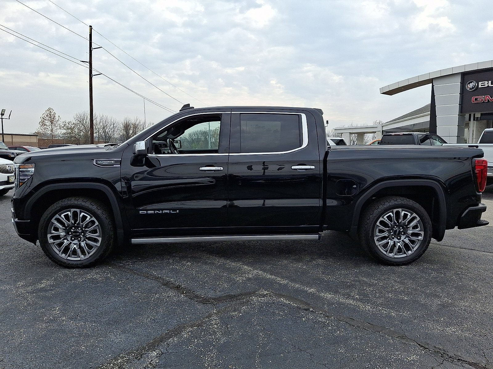 Certified 2024 GMC Sierra 1500 Denali Ultimate image 4