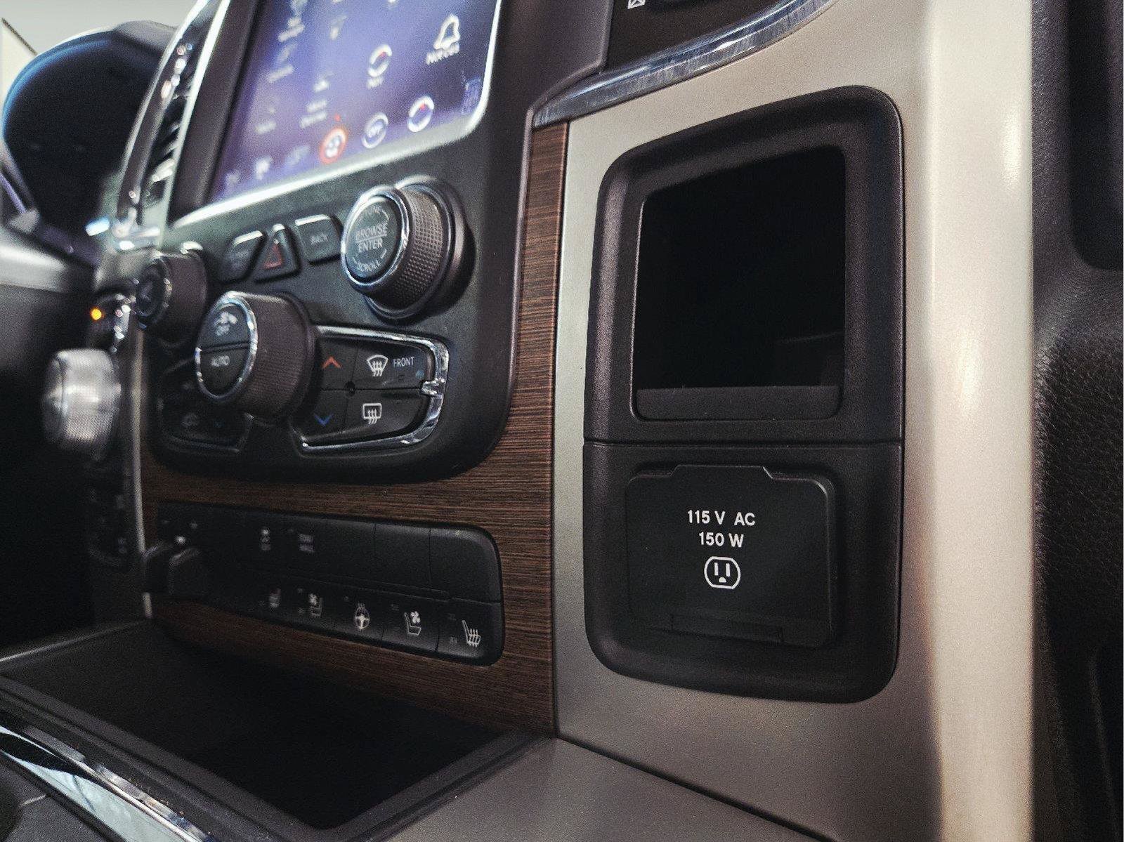 Used 2016 RAM 1500 Laramie w/ Convenience Group AWD/4WD image 57