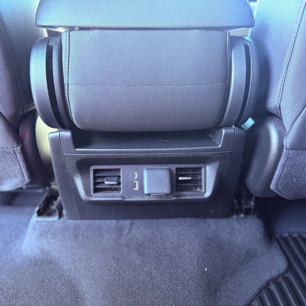 Used 2025 Chevrolet Silverado 3500 LT w/ Safety Package image 32