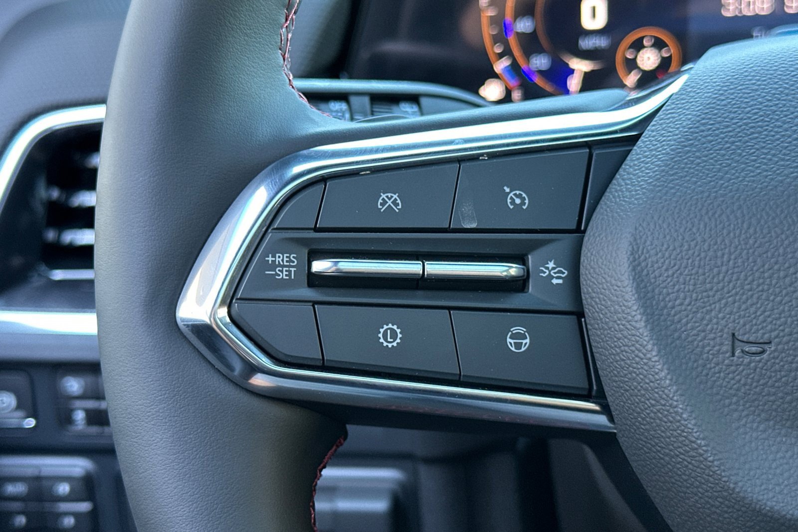 New 2026 Chevrolet Suburban RST w/ Advanced Technology Package image 30