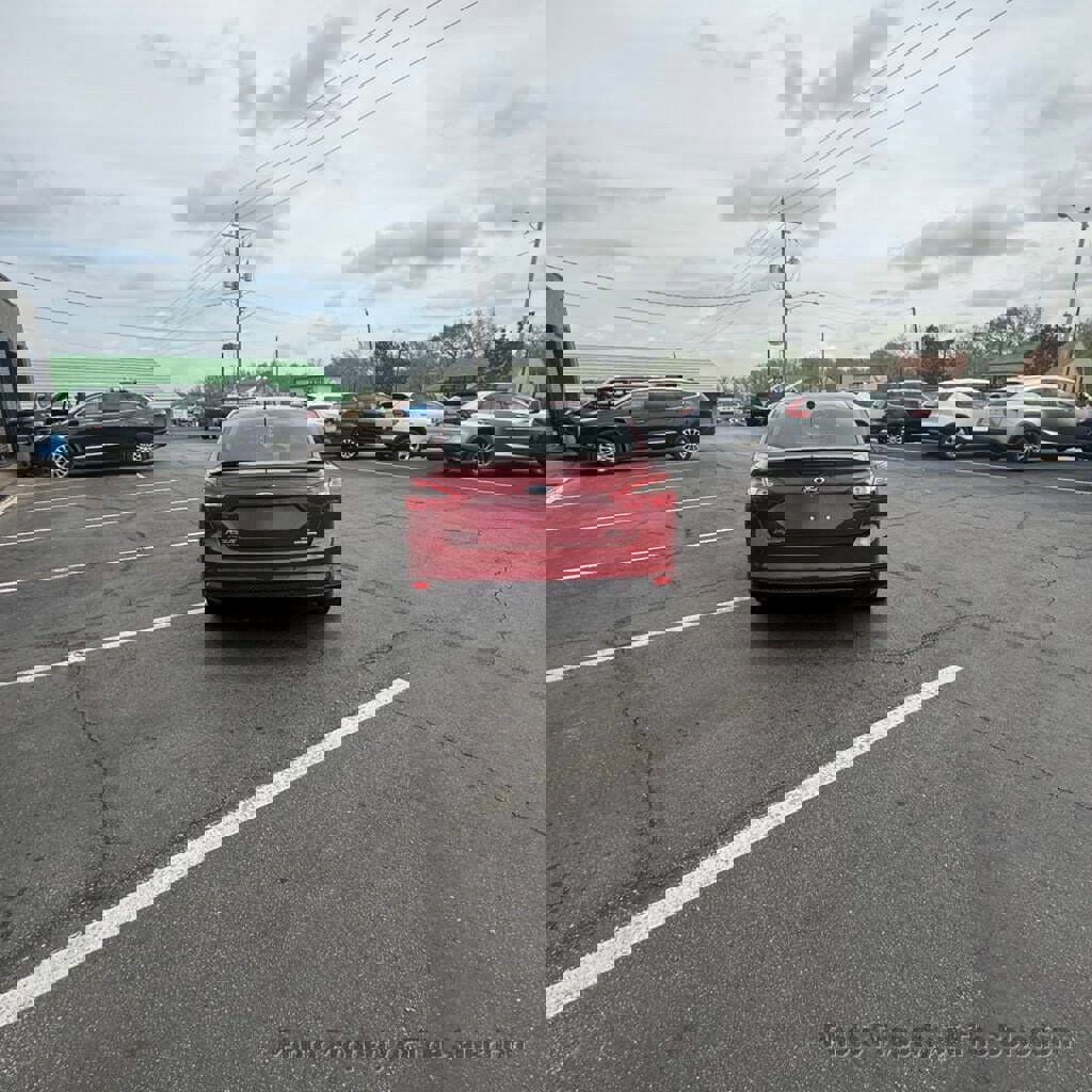 Used 2014 Ford Focus SE w/ Equipment Group 201A image 12