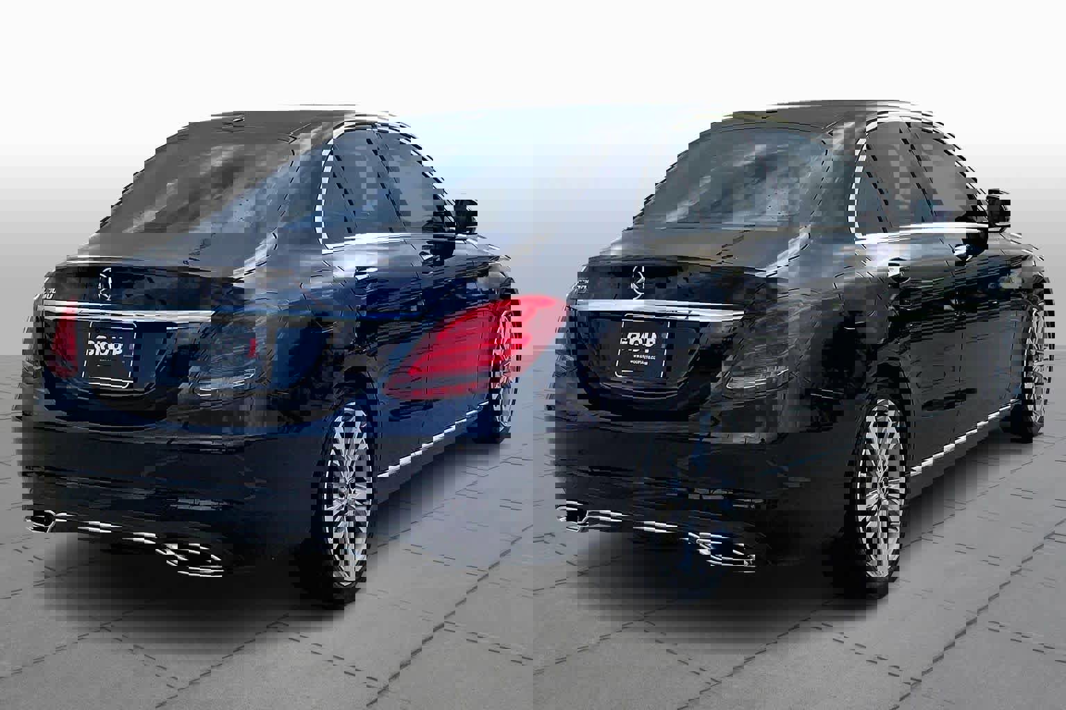 Used 2018 Mercedes-Benz C 300 Sedan image 13