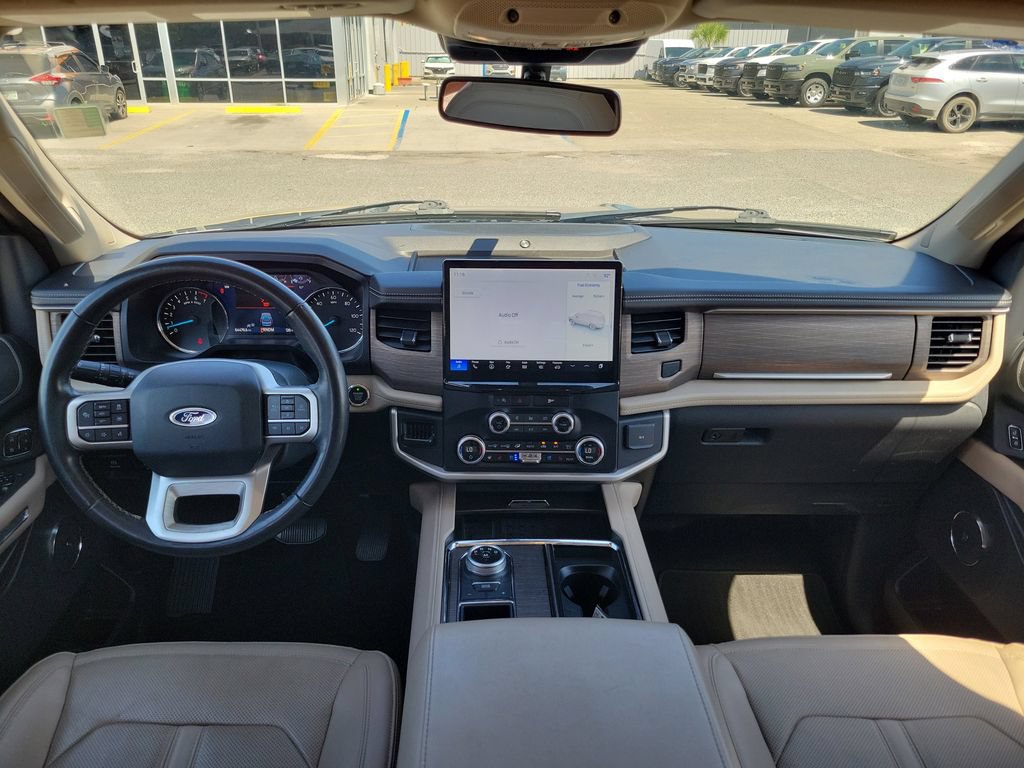 Used 2024 Ford Expedition Max Limited RWD image 13