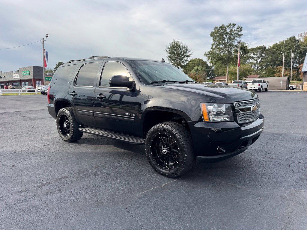 Used 2011 Chevrolet Tahoe LT AWD/4WD image 4