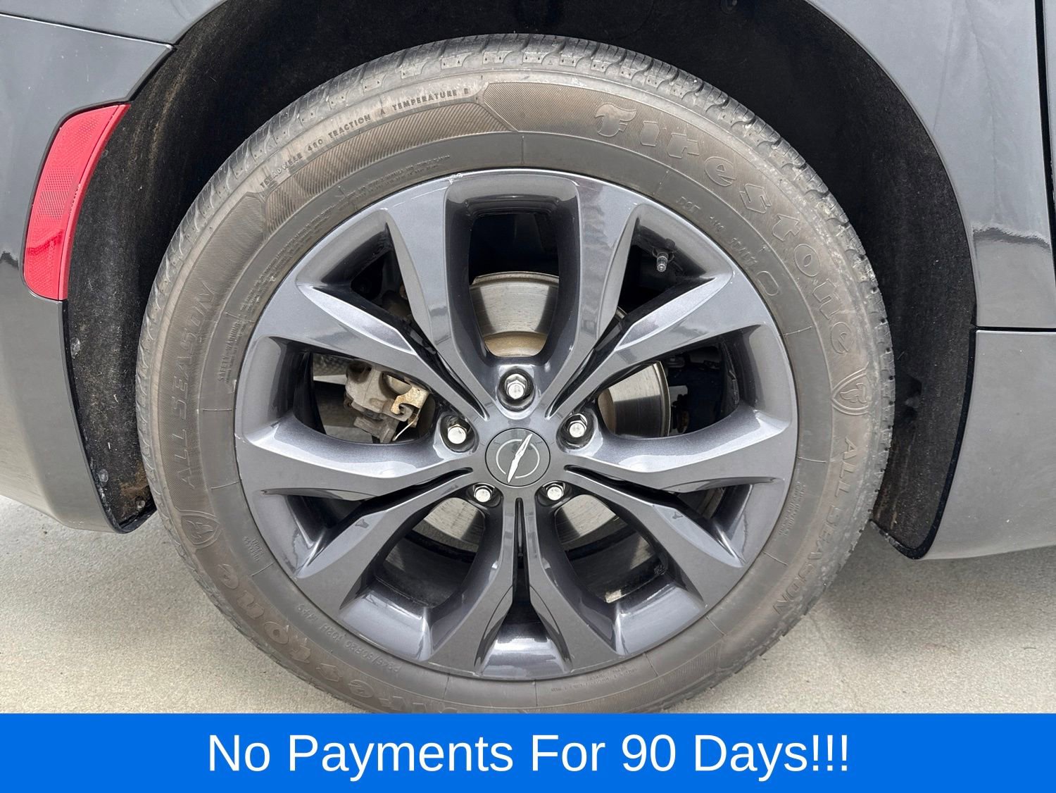 Used 2020 Chrysler Pacifica Limited FWD image 49
