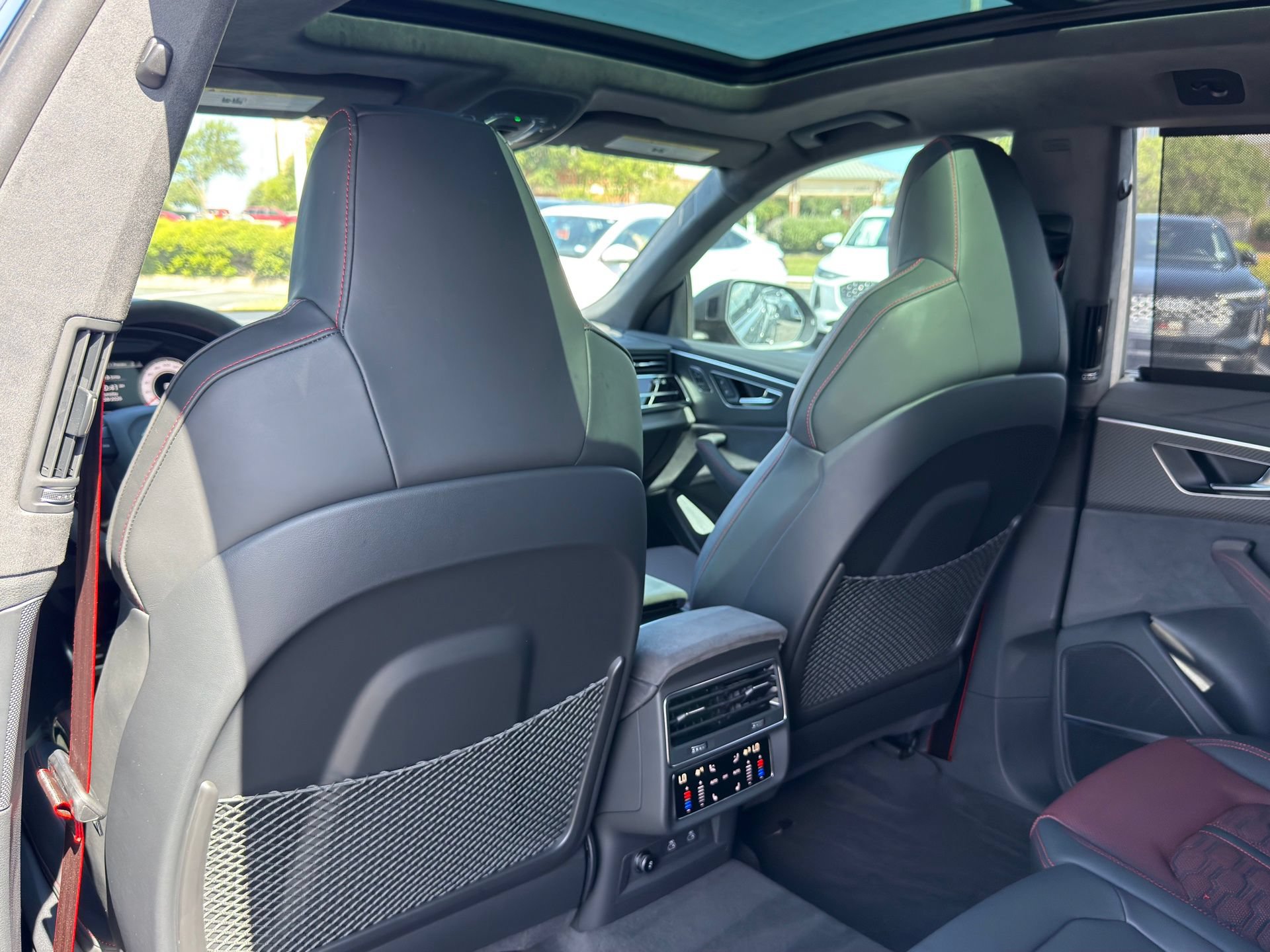 Used 2025 Audi RS Q8 performance AWD/4WD image 29