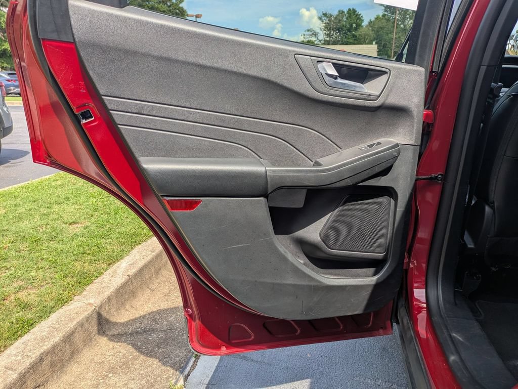 Used 2025 Ford Escape ST-Line FWD image 26