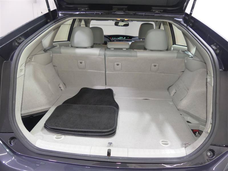 Used 2015 Toyota Prius Four FWD image 9